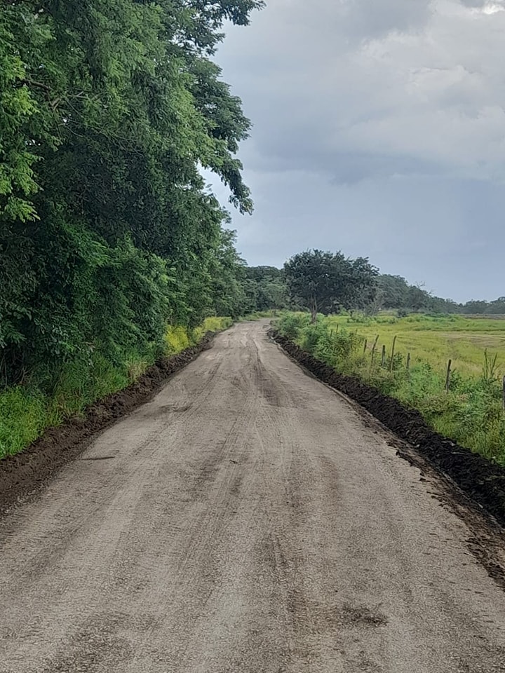 Mejoramiento de Superficie de Ruedo Camino Agua Caliente