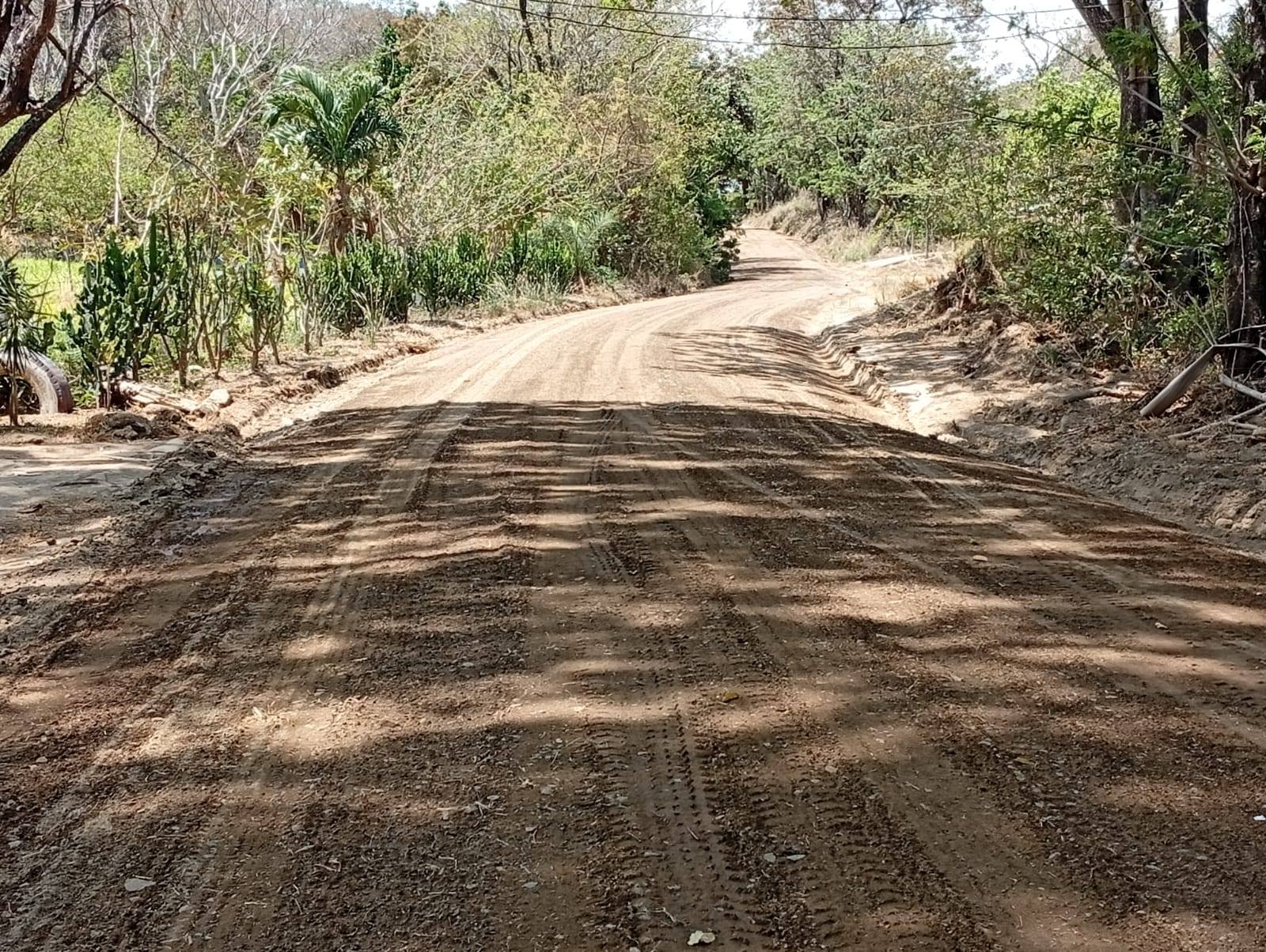 Mantenimiento Mecanizado Camino en San Isidro Limonal